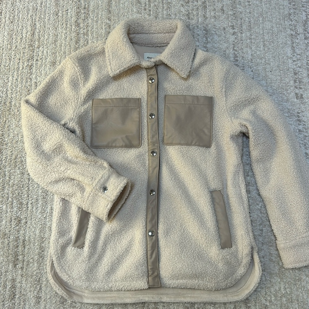 Abercrombie Snap Sherpa Shacket